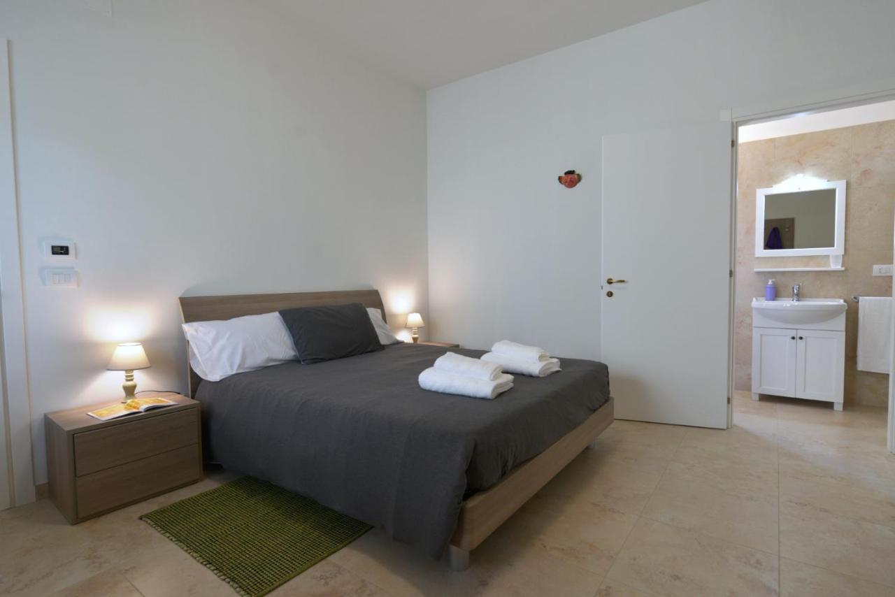 B&B Dei Ciclopi Salice Salentino Zewnętrze zdjęcie